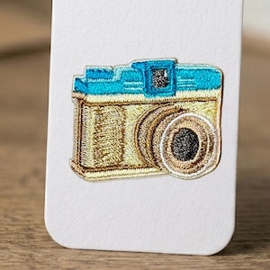Retro Blue Film Kamera Gestickter Aufnäher Selbstklebender Vintage Fotografie DIY Stoffaufkleber
