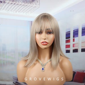 Light Blonde Wig Cosplay Wigs, Shoulder-Length short Straight Wig - Blunt Bangs Synthetic Full Wig for Women