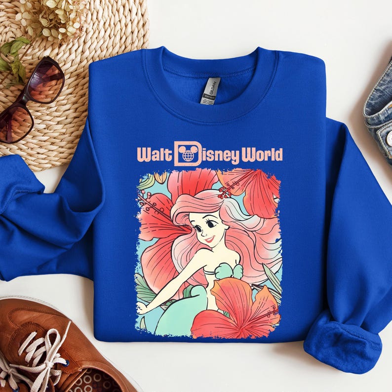 Ariel Hoodie/Sweatshirt, Disney Trip Sweatshirt, Family Matching Hoodie, Family Disney Trip, Ariel Crewneck, Ariel Hoodie, Disney Ariel afbeelding 4