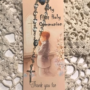 long brunette hair Remembrance Card with Mini Rosary Girl/'s First Communion Favor Baptism Bookmark
