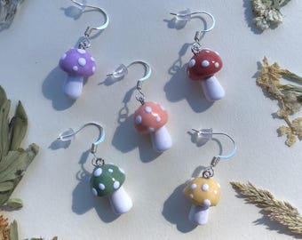 Mini Pendientes de Hongos Colores Pastel