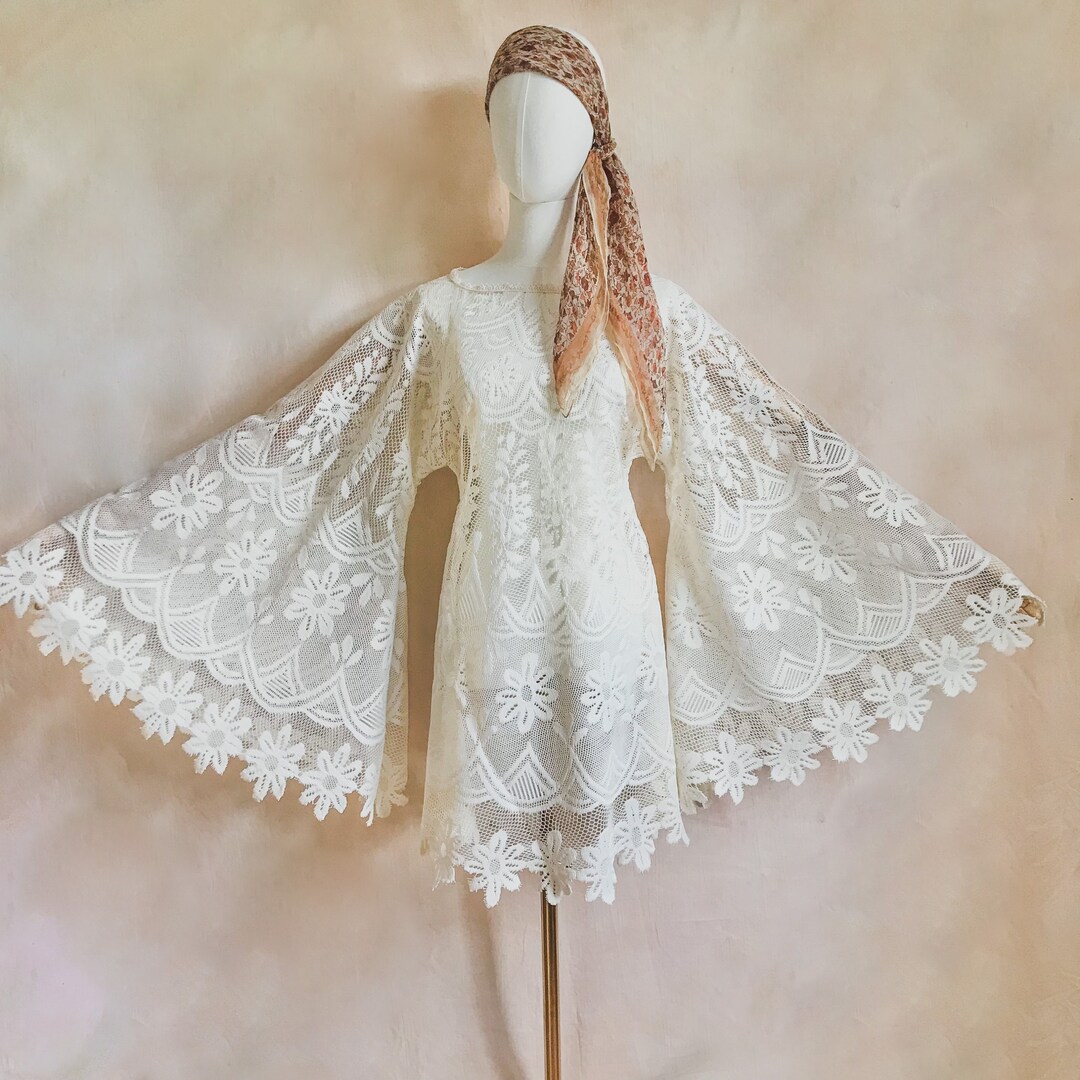Daisy Puff-Sleeve Mini Dress main image 1
