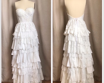 Vestido con volantes de corazón