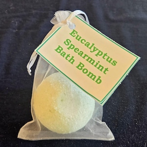 Eucalyptus Spearmint Bath Bomb