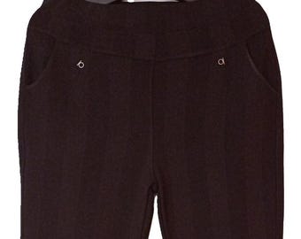 Pantalones negros de tiro alto y corte alto para mujer con rayas beige
