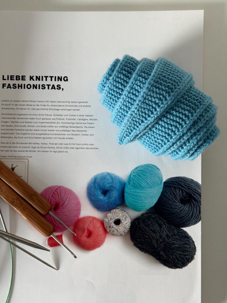 Handgebreide Sophie-sjaal van 100% merinowol 120 cm | Kleine gebreide sjaal | Halsdoek | Gepersonaliseerde cadeau afbeelding 18
