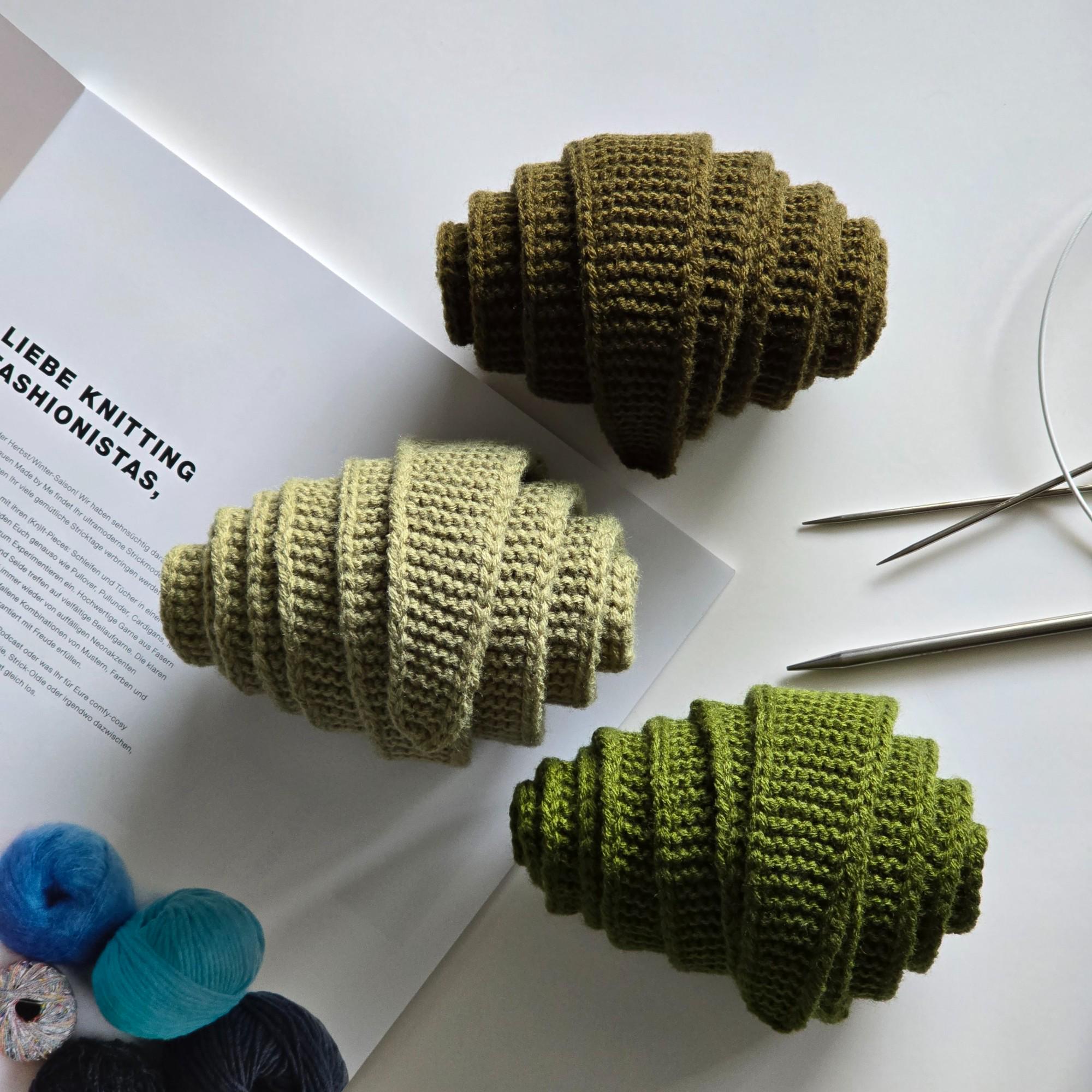 ダークモスアーミーグリーン 手編みソフィースカーフ V2 120 cm