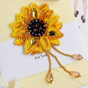 DIY Beaded Sunflower Brooch Kit: Jewelry Making Craft