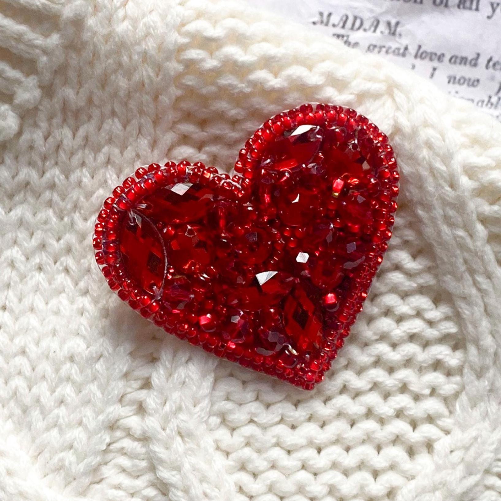 24 Beautiful Bead Crafts for Kids 5 DIY Beaded Heart Brooch Kit, Red Heart Bead Embroidery Jewelry,…