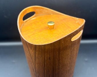Mid Century Modern Teak Ice Bucket - Dansk Style Bentwood Ice Bucket with Brass Finial - MCM Barware Decor