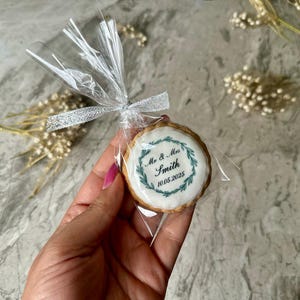 Personalisierte Hochzeit Keks Gastgeschenke - Benutzerdefinierte Mr & Mrs Initialen und Datum - Elegante essbare Gastgeschenke für Gäste