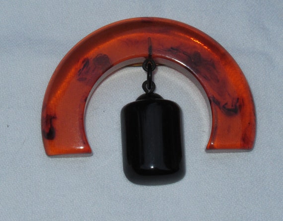 Bakelite half circle root beer amber impressive m… - image 2