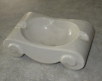 Art Deco heavy porcelain tile vintage white Ashtray dish with column & scroll design