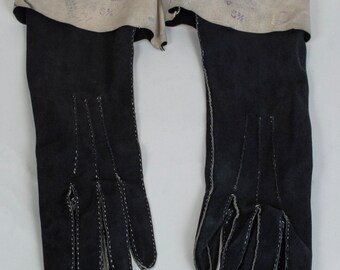 Vintage Black Suede Leather Dress Gloves, Chic 1960s Gauntlet