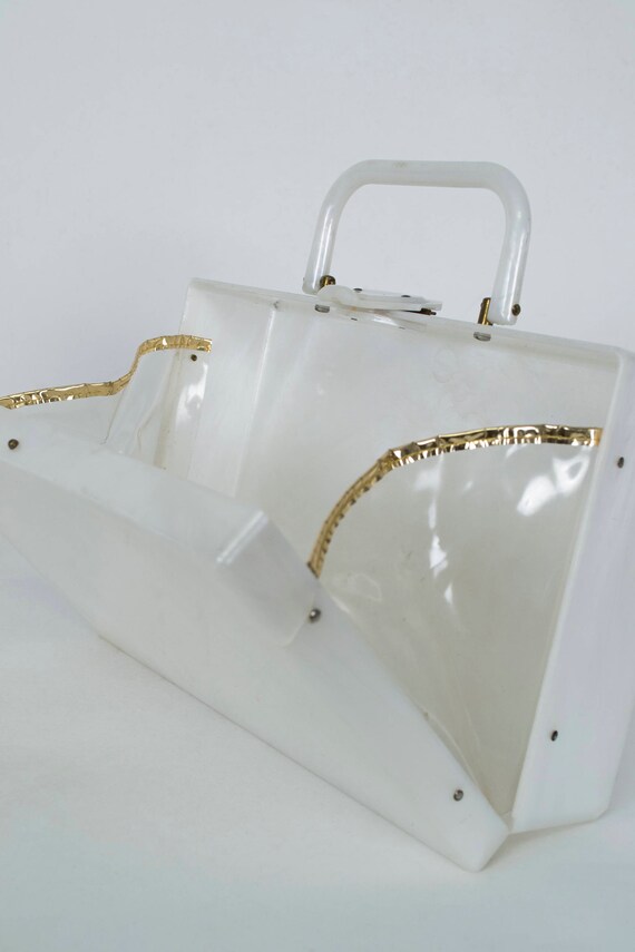 Vintage white mother of pearl Lucite box purse, 1… - image 2