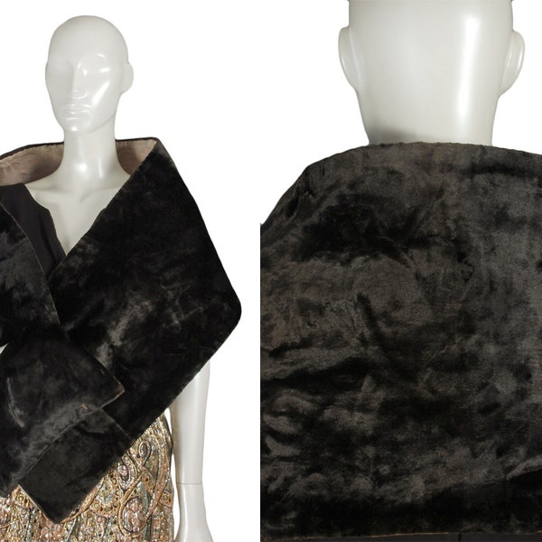 Vintage chocolate Hollywood Regency crushed velvet mohair stole, 1930s shoulder wrap with pocket, silk brocade lining, one size