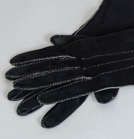 Vintage black suede leather dress gloves, chic 19… - image 5