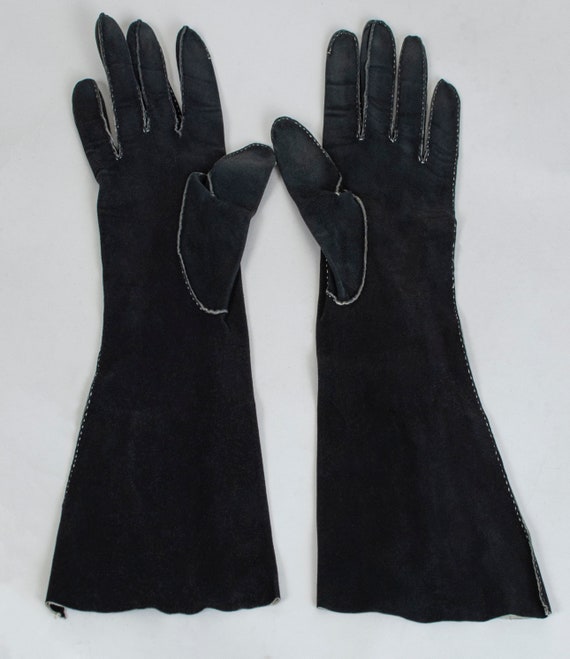 Vintage black suede leather dress gloves, chic 19… - image 4