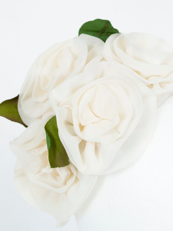 Ivory rose wedding cap with wired leaves, vintage… - image 5