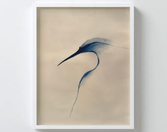 Arte mural minimalista de garza, pintura imprimible de pájaro azul acuático, silueta moderna de garceta, decoración costera zen, descarga digital para espacios tranquilos.
