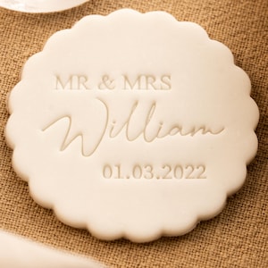 9 Design Wedding Cookie Stamp – Personalized Embosser with Optional Cutter for Weddings, Engagements & Bridal Showers, Custom Couple Name