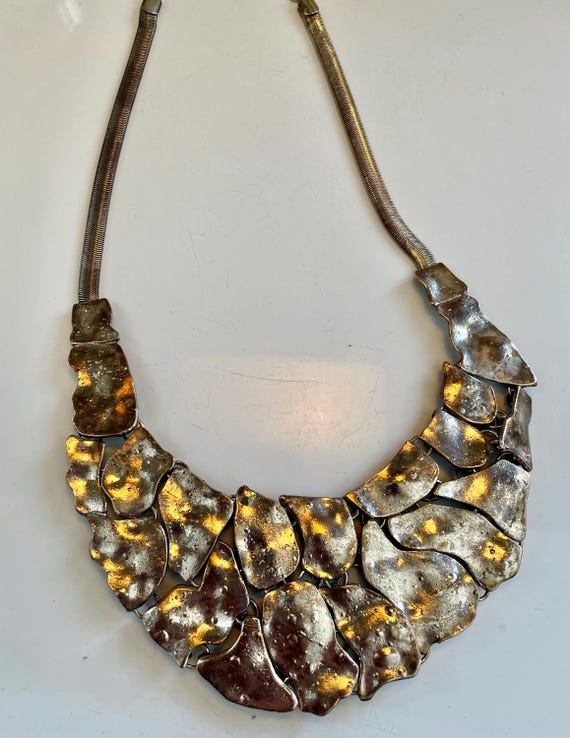 Dramatic Handmade Statement Necklace in silver to… - image 3