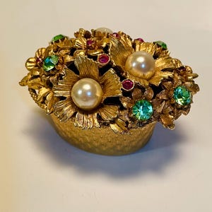 Vintage Signed FLORENZA Gold tone Faux Pearl Rhinestones Trinked BOX for jewelry
