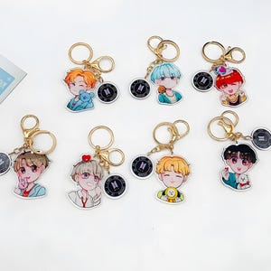 Cute BTS Cartoon Acrylic Keychain, K-Pop Group Set, Gift for BTS Army, Cute Kpop Idol Present