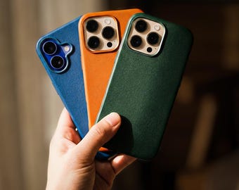 Personalised iPhone 16, 16 Plus, 16 Pro, 16 Pro Max / iPhone 15, 15 Plus, 15 Pro, 15 Pro Max Leather Case, MagSafe Compatible