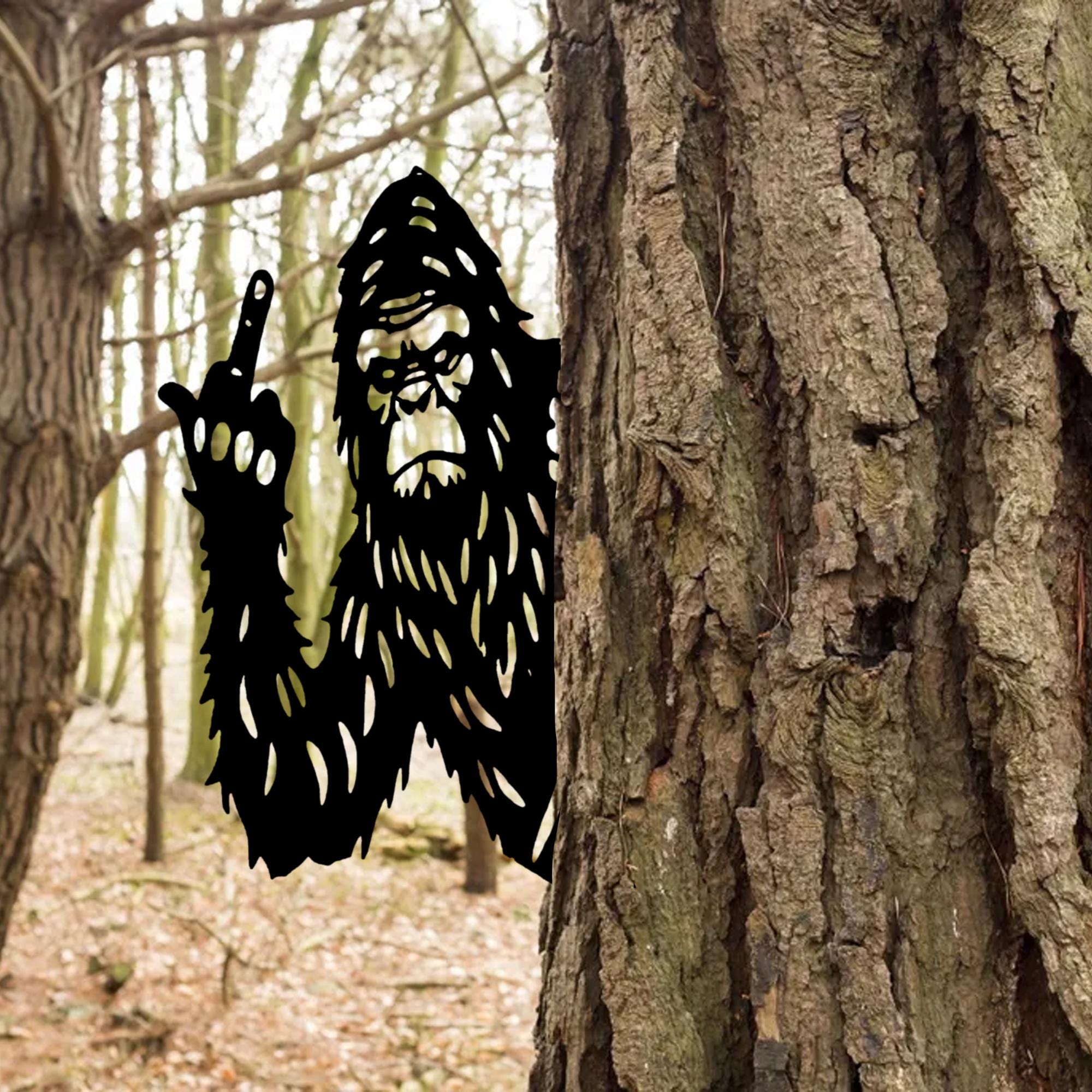Bigfoot BLACK BOOK 限定300 ピン 293/300 Flipping off Bigfoot Metal Sign, Peek-a-boo Flipping off Bigfoot