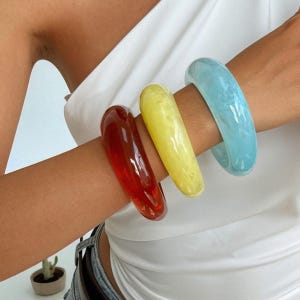 Chunky Acrylic Resin Bangle Bracelets– Colorful Retro Summer Jewelry in Coffe, Yellow, Blue– Bold Wide Arm Cuffs– Y2K Aesthetic Accessories