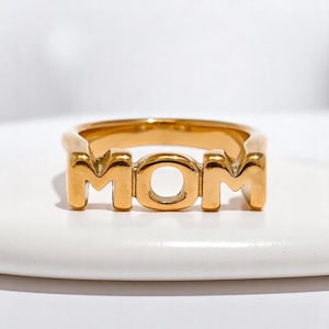 Regalo del Día del Padre: Anillos dorados con nombre para papá, mamá, hermano y hermana. Anillos familiares personalizados, anillos con letras personalizadas para hombres y mujeres. Regalo para papá.