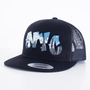 New York City Skylines Hip Hop Cap with Flat Bill - NYC Snapback Hat for Men and Women - Gift for New Yorker
