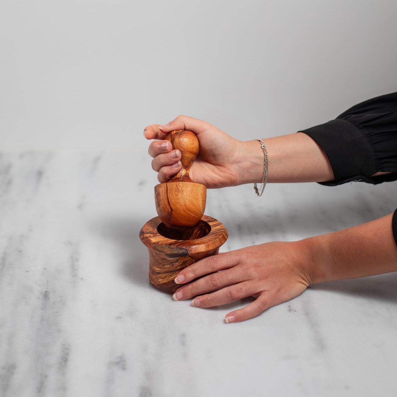 Traditional Mediterranean Olive Wood Mortar and Pestle – Herb & Garlic Crusher – Handmade Kitchen Tool – Rustic Spice Grinder - Thumbnail 4