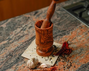 Handcrafted Olive Wood Mortar & Pestle Set - Rustic Herb Spice Grinder and Garlic Crusher - Natural Wooden Kitchenware tool for Cook Gift