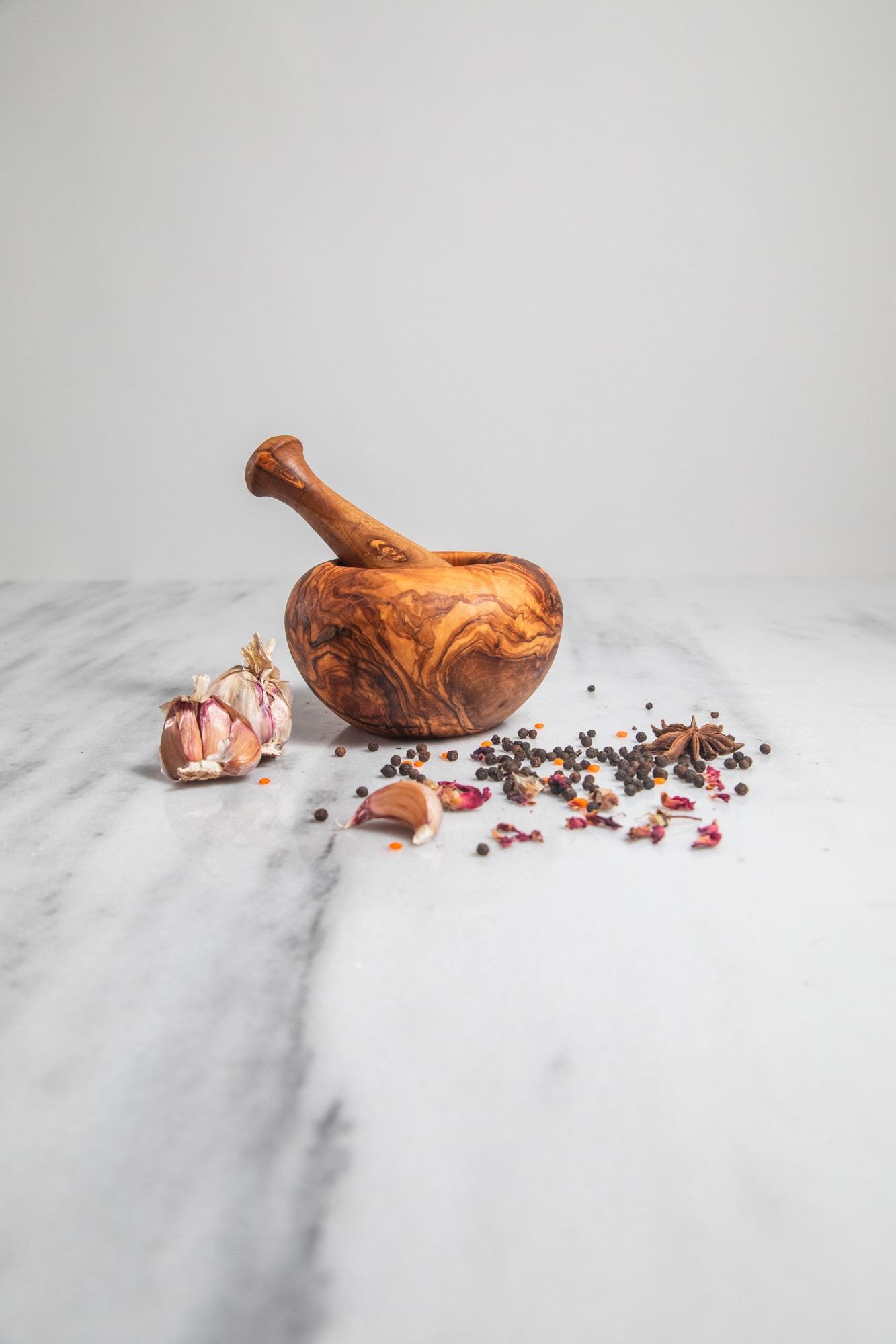 Olive Wood Mortar and Pestle – Handcrafted Rustic Spice Grinder | Herb Crusher, Kitchen Tool & Gift, Natural Wood - Thumbnail 5