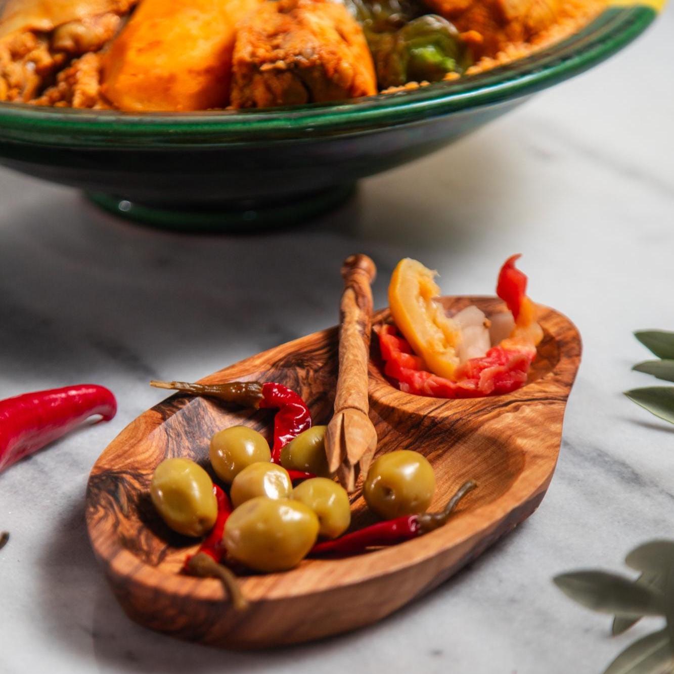 Olive Wood Snack Tray – Handcrafted Artisan Dish with Fork Set - Thumbnail 6