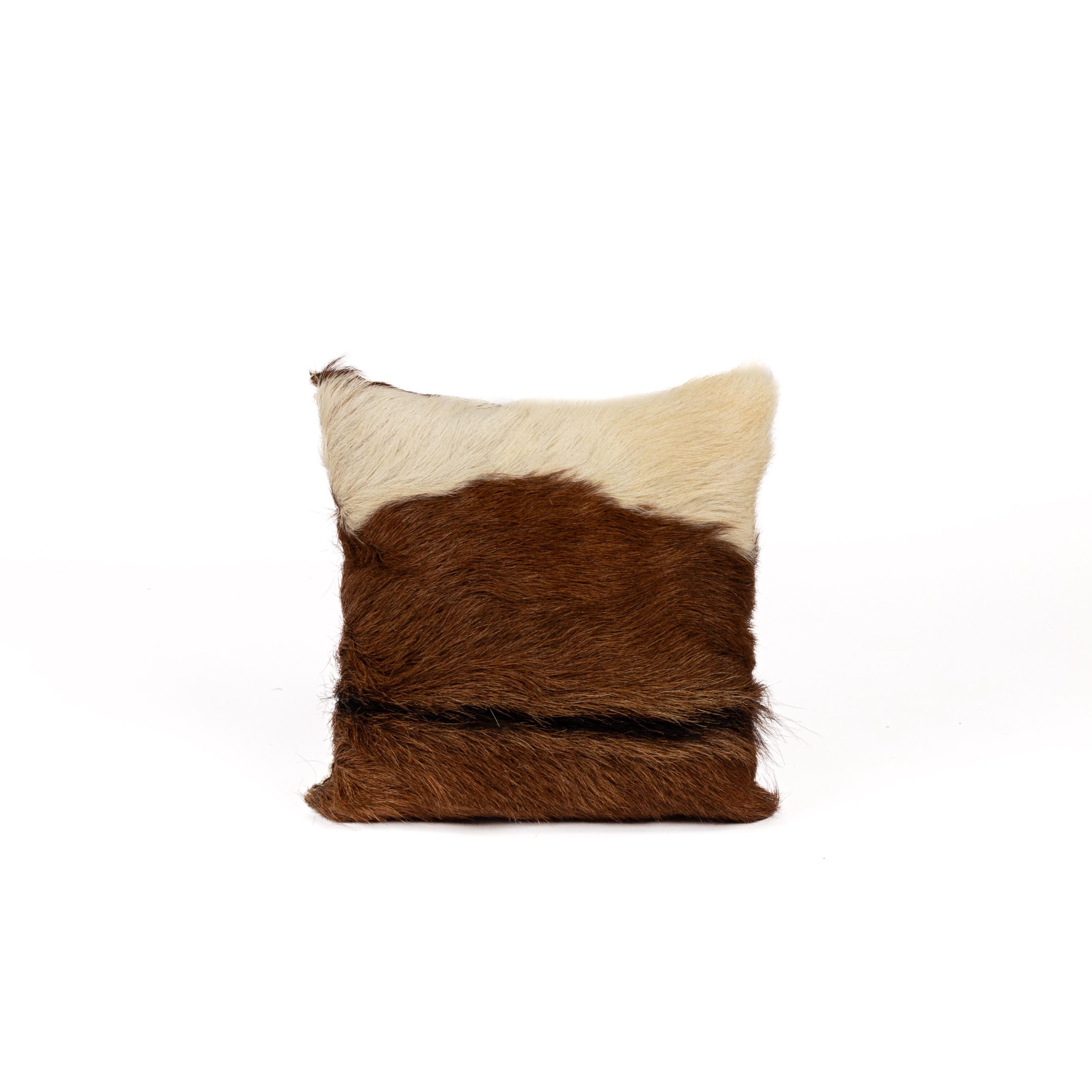 Genuine Goat Fur Cushion – Handeoven Decorative Pillow | Natural Goat Fur | Original and Unique Home Decor - Thumbnail 6