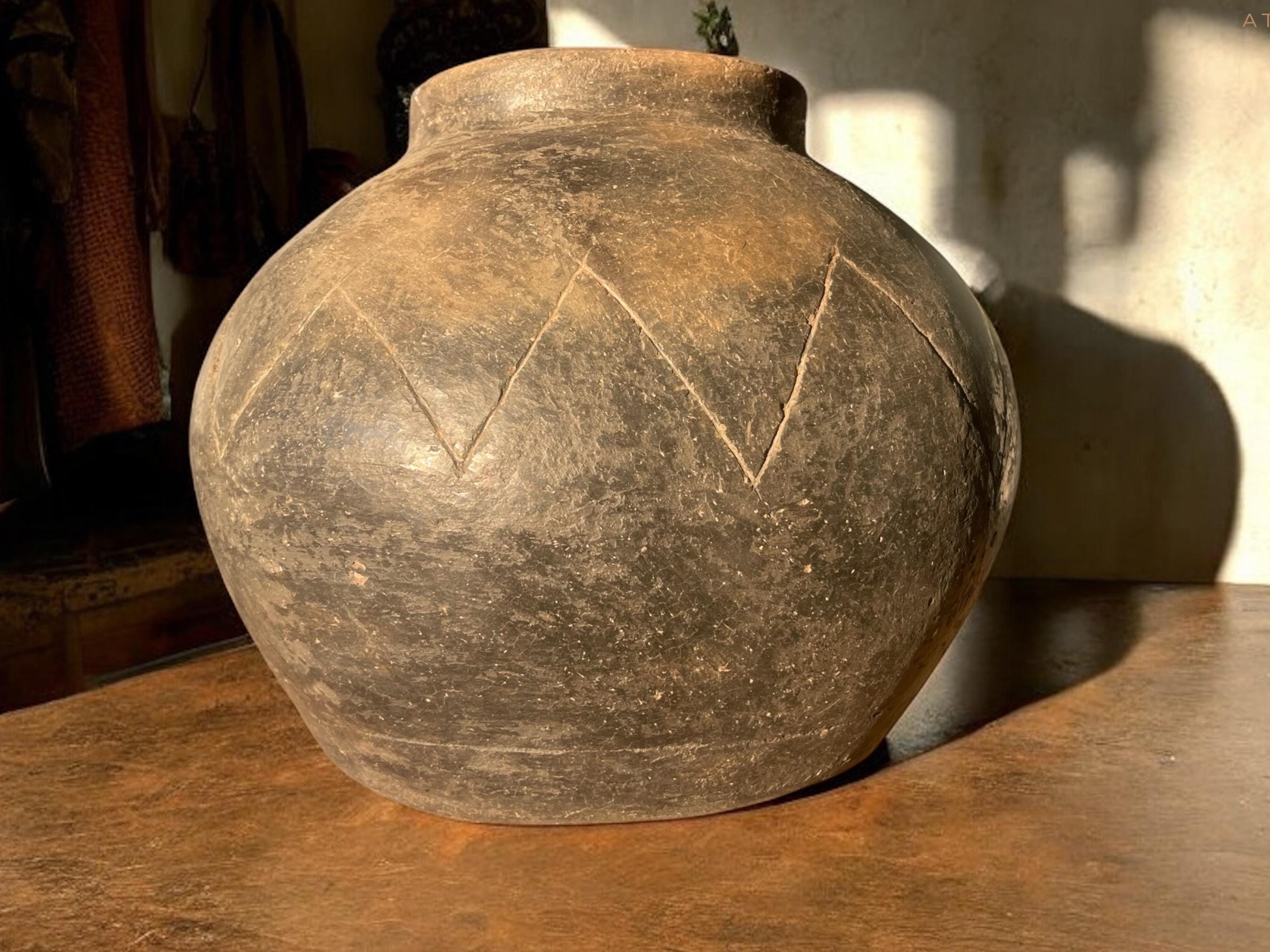 Terracotta Pottery Vase | Handmade Authentic Berber Vase | Pottery Home Deocor | Earthenware | Unique Pottery Decor | Ancient Fire Technique - Thumbnail 4