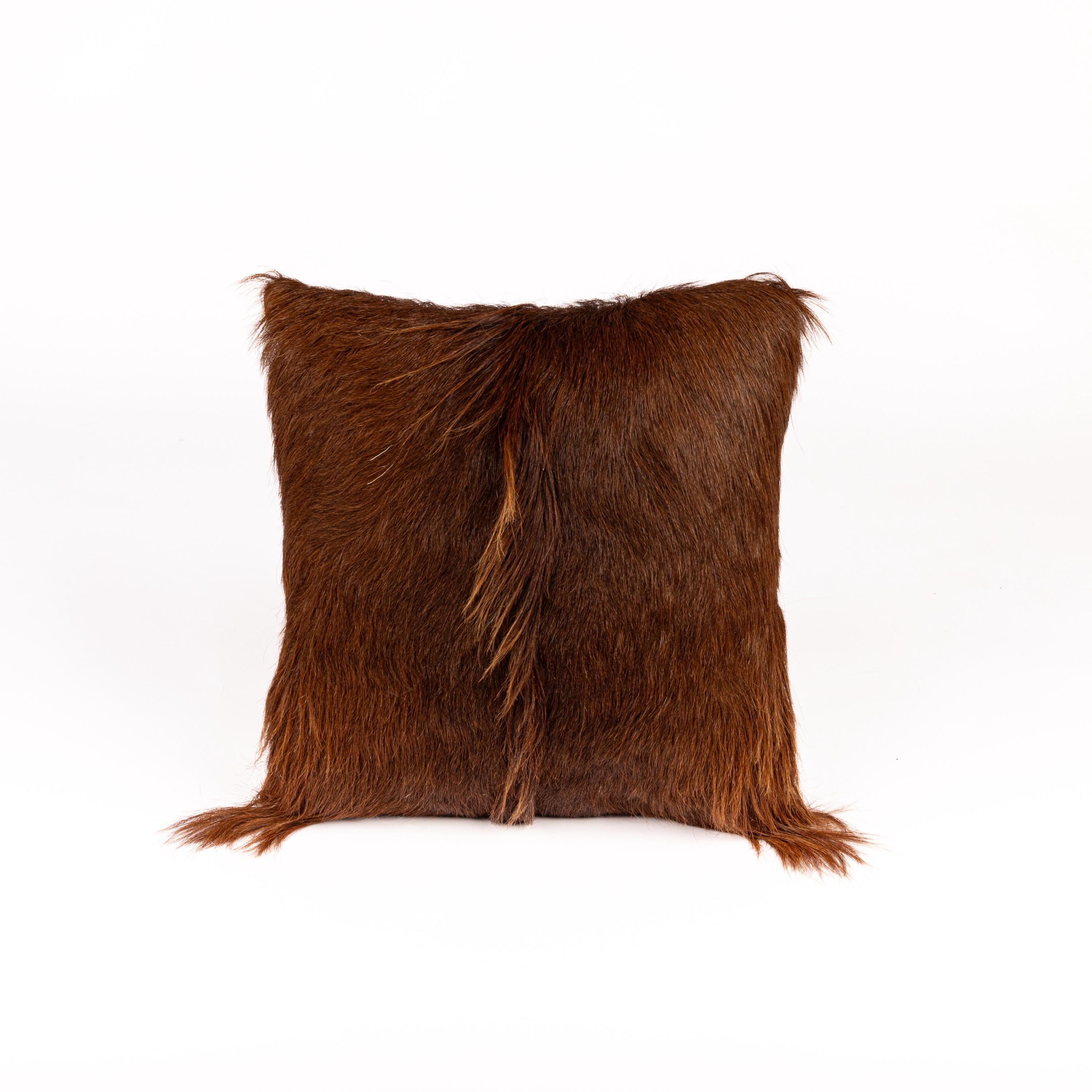 Genuine Goat Fur Cushion – Handeoven Decorative Pillow | Natural Goat Fur | Original and Unique Home Decor - Thumbnail 5