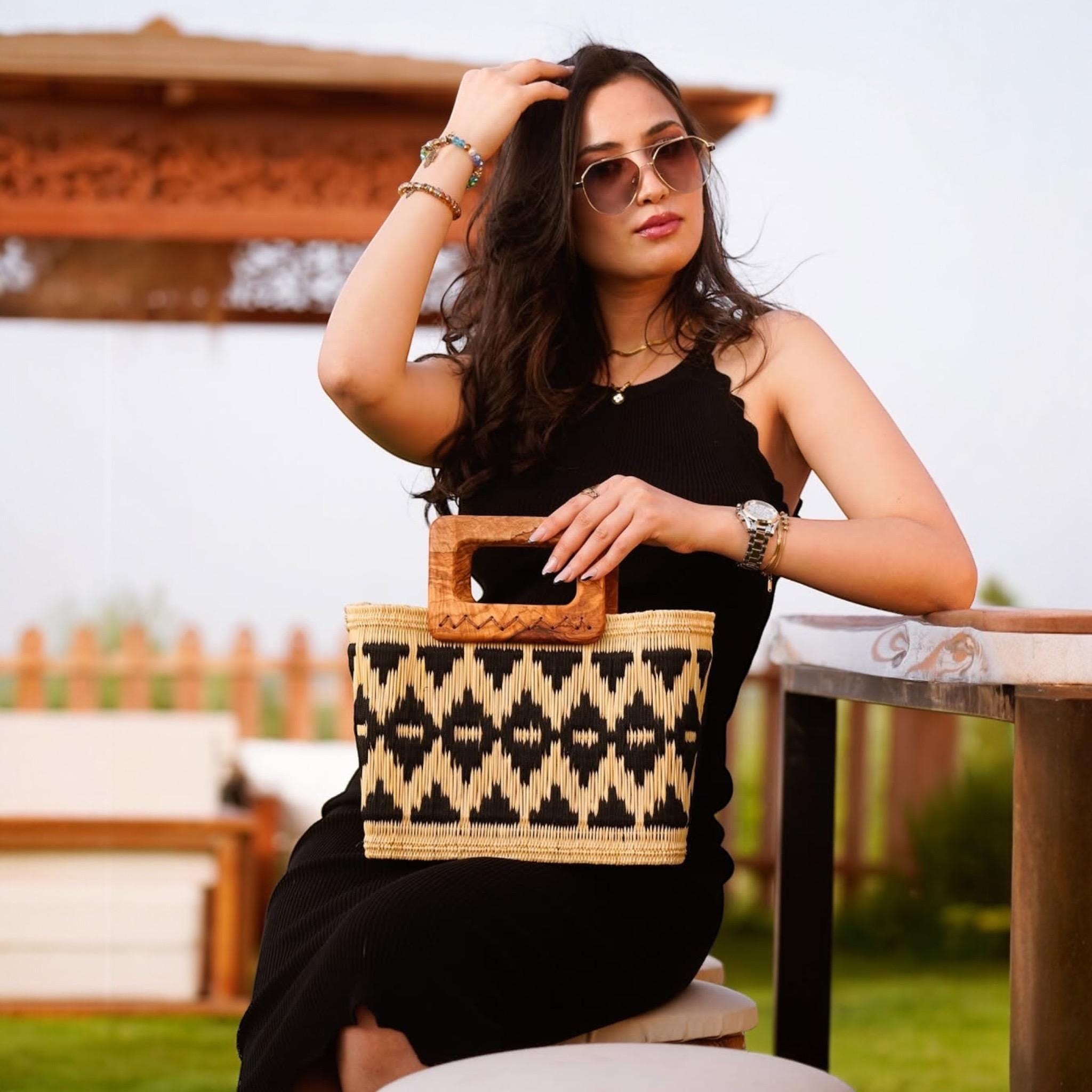 Summer Strawbag | Olive Wood Handles | Natural Rush Bag | Elegant City & Beach Tote | Handmade Limited Collection ! - Thumbnail 4