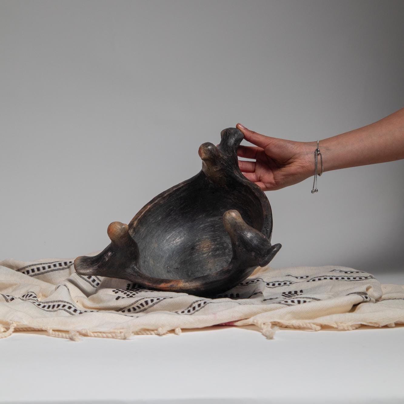 Handmade Pottery Bird Bowl – North African Ceramic Dish, 6-inch - Thumbnail 6