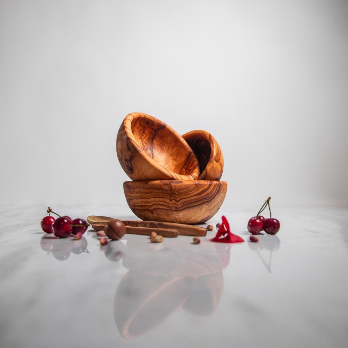 Luxury Olive Wood Bowls – Set of 3 Handcrafted Artisan Serving Bowls | Exclusive Natural Tableware, Mediterranean Elegance - Thumbnail 3