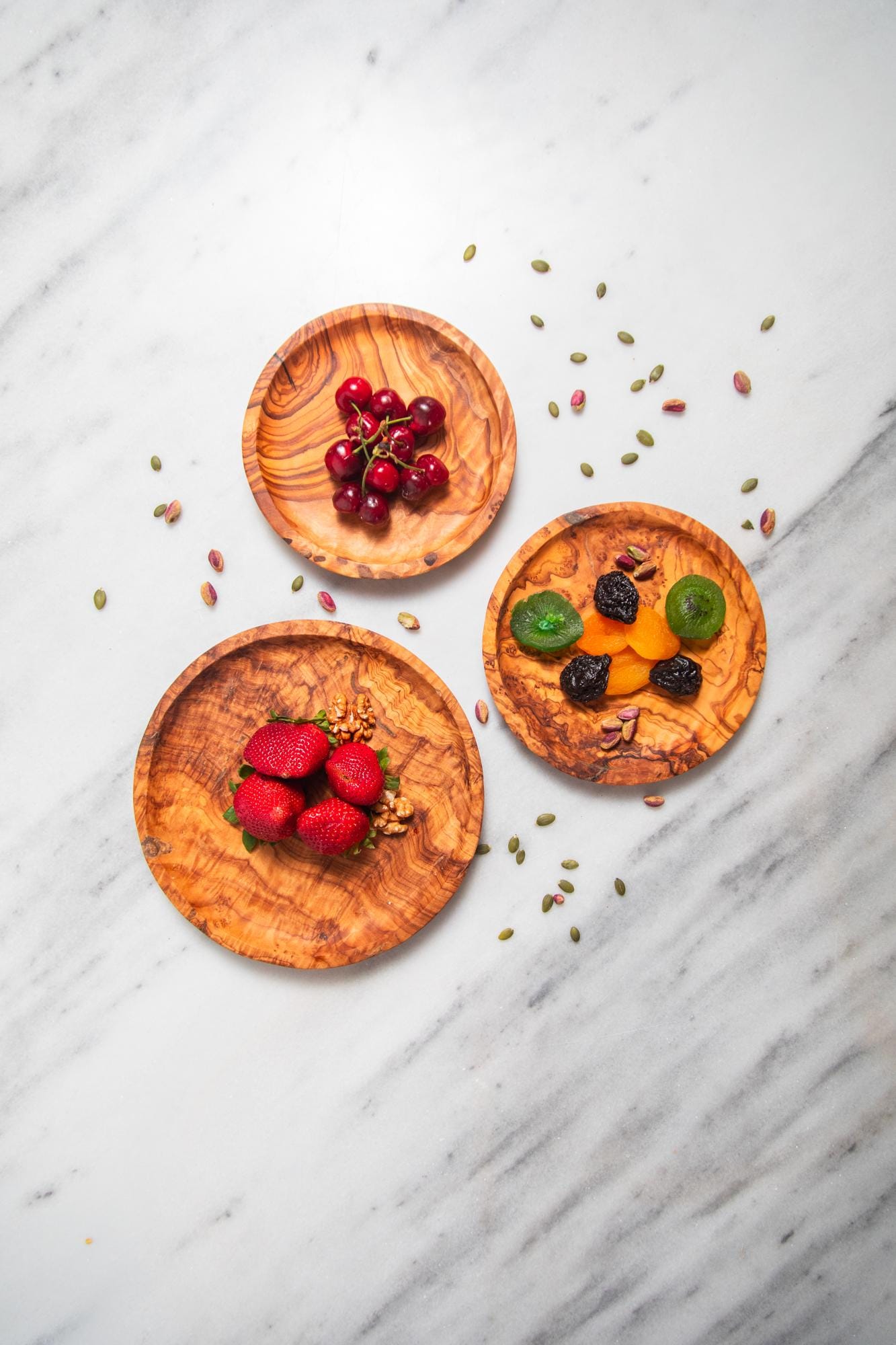 Set of 3 Olive Wood Plates – Handcrafted Snack & Serving Trays | Rustic Wooden Fruit and Dessert Plates, Natural Kitchenware - Thumbnail 6