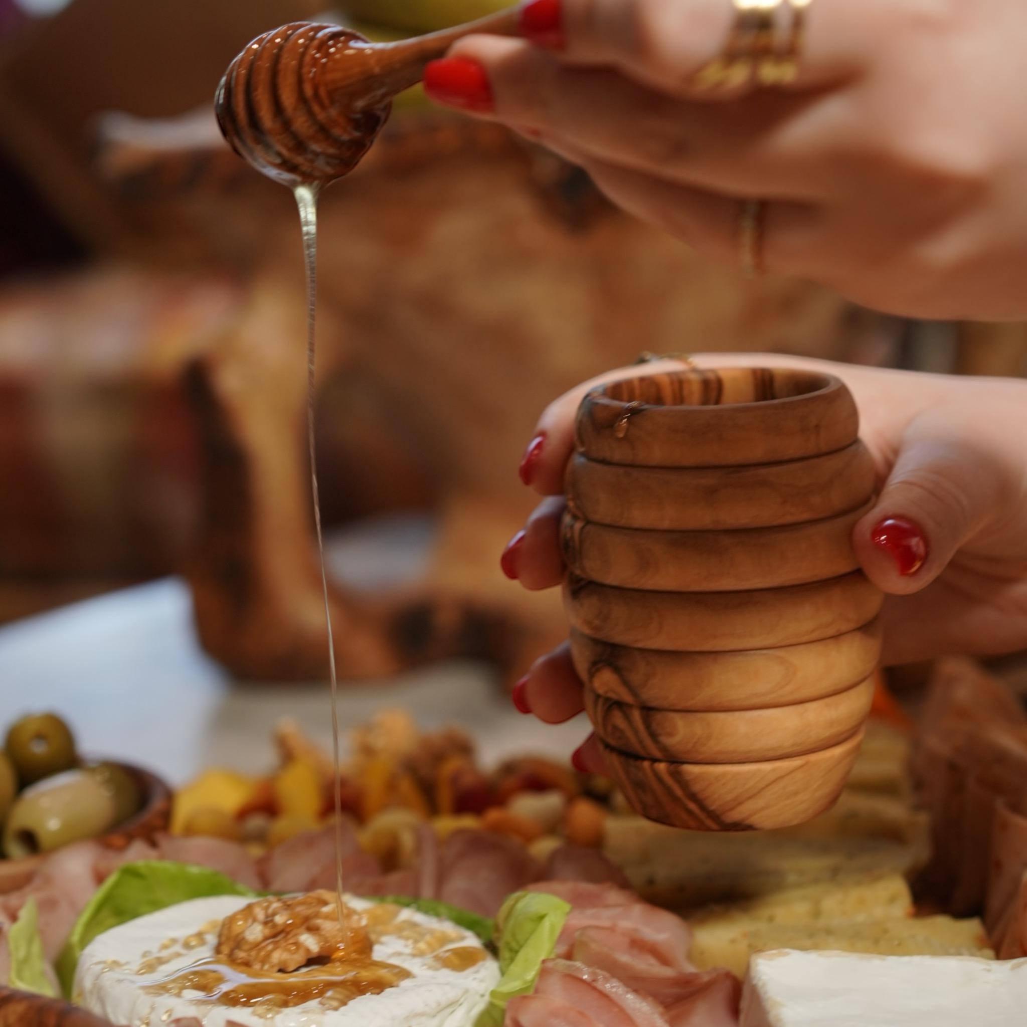 Olive Wood Honey Jar – Handcrafted Artisan Pot for Table and Home - Thumbnail 2