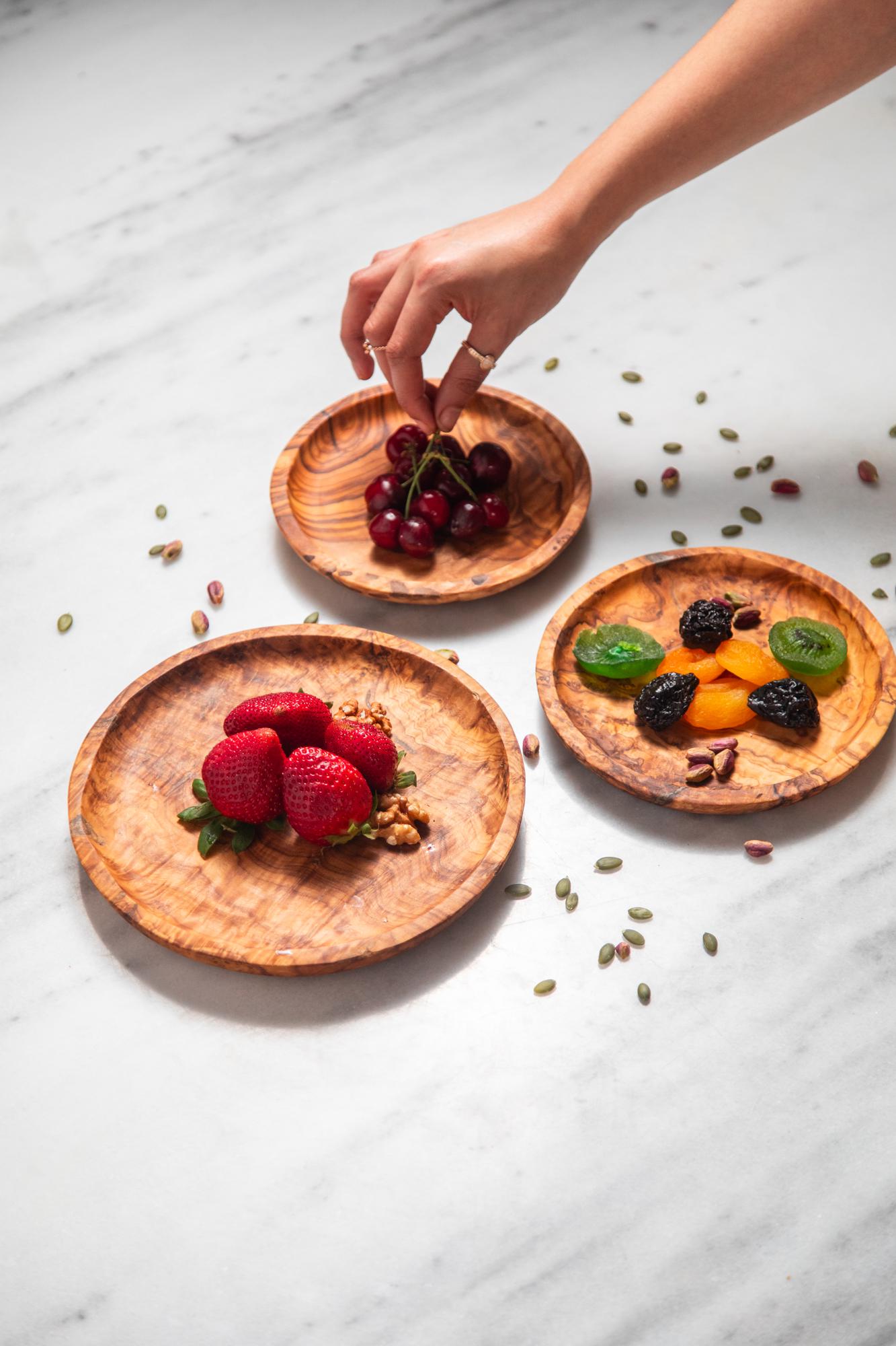 Set of 3 Olive Wood Plates – Handcrafted Snack & Serving Trays | Rustic Wooden Fruit and Dessert Plates, Natural Kitchenware