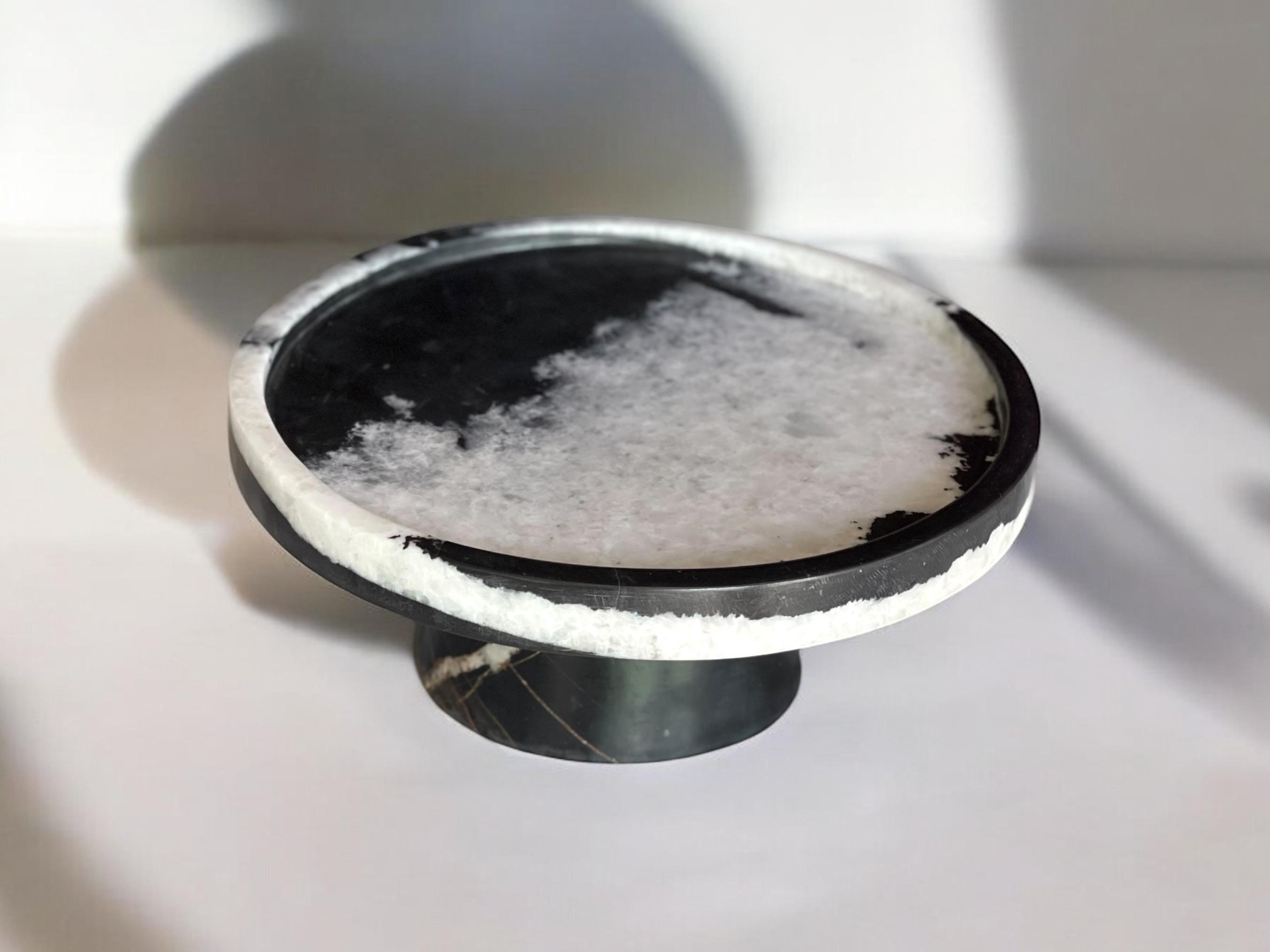 Handmade Black & White Marble Centerpiece: Artisan Cake Stand - Thumbnail 3