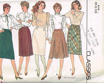 Sewing Pattern Straight Skirts Butterick 4618 Back Zipper Size 6 8 10 Misses Pleated Waistline Darts