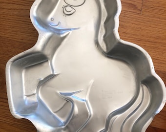 Wilton Cake Pan 1986 My Little Pony Preowned 2105-2914