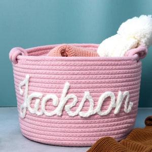 Personalisierter Babypartygeschenkkorb, Seilbaumwollbaby-Geschenkkorb, Babynamengeschenk, Babygeschenkkorb, Spielzeugkorb, Babynamengeschenk